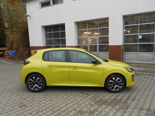 Peugeot 208 Style Hybrid 100 e-DCS6