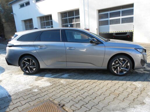Peugeot 308 SW STYLE BlueHDi 130 S&S EAT8