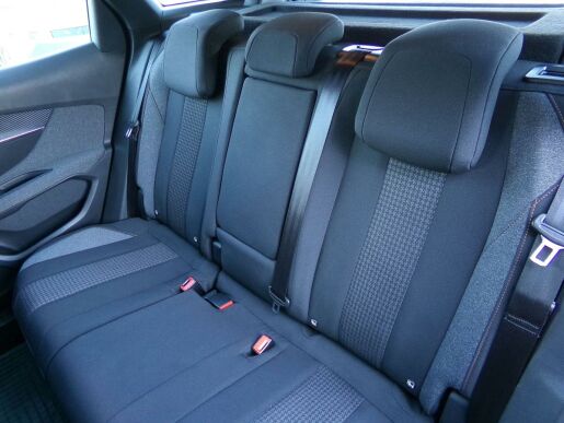 Peugeot 3008 ACTIVE PACK 1,2 PureTech 96kW