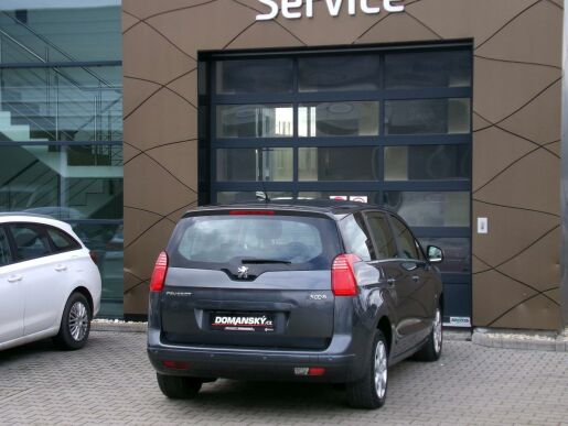 Peugeot 5008 PREMIUM 1.6 HDi 82kW