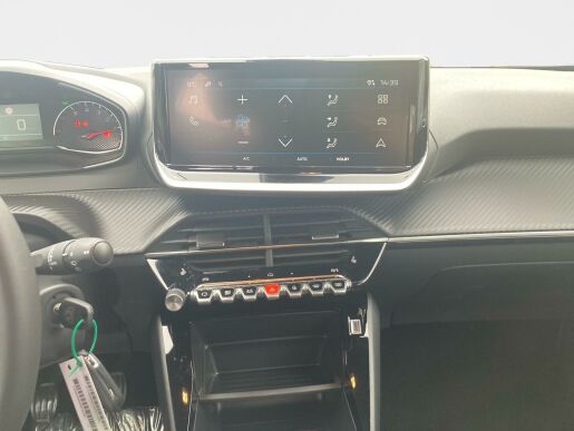 Peugeot 2008 STYLE PureTech 100 S&S MAN6