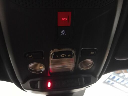 Peugeot 2008 Allure PureTech 100 S&amp;S MA