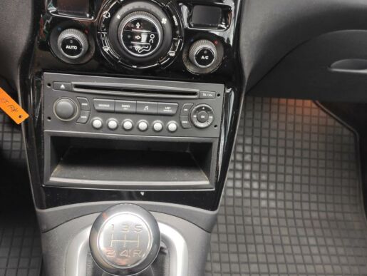 Citroën C3 Picasso EXCLUSIVE 1.4i 1.majitel poSTK