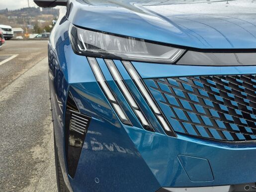 Peugeot 5008 ALLURE Hybrid 136 e-DCS6