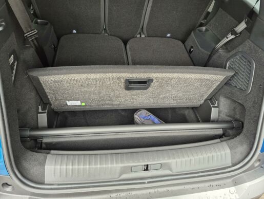 Peugeot 5008 ALLURE Hybrid 136 e-DCS6