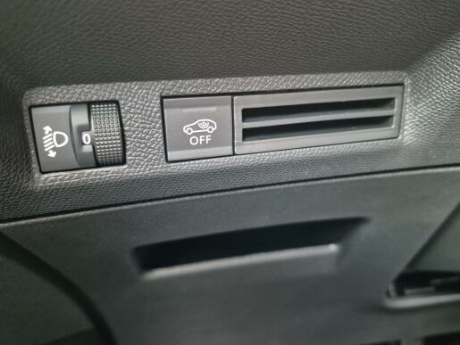 Peugeot 5008 ALLURE Hybrid 136 e-DCS6