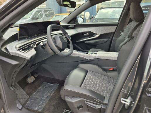 Peugeot 5008 ALLURE Hybrid 136 e-DCS6