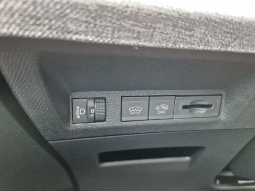 Peugeot 5008 ALLURE Hybrid 136 e-DCS6