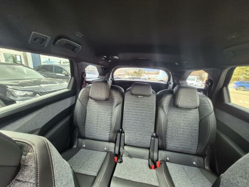 Peugeot 5008 ALLURE Hybrid 136 e-DCS6