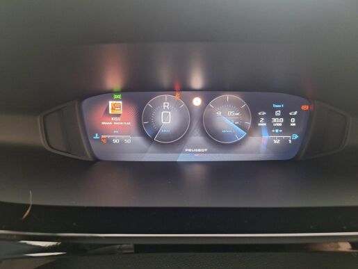 Peugeot 408 ALLURE Hybrid 136 e-DCS6