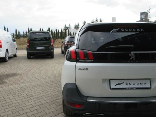 Peugeot 5008 GT LINE 2.0 HDi 180 S&S EAT8