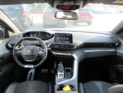 Peugeot 5008 GT LINE 2.0 HDi 180 S&S EAT8