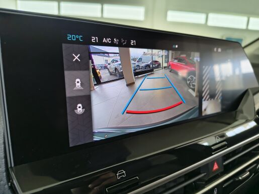Citroën C4 1317 MAX Hybrid 136 ë-DCS6