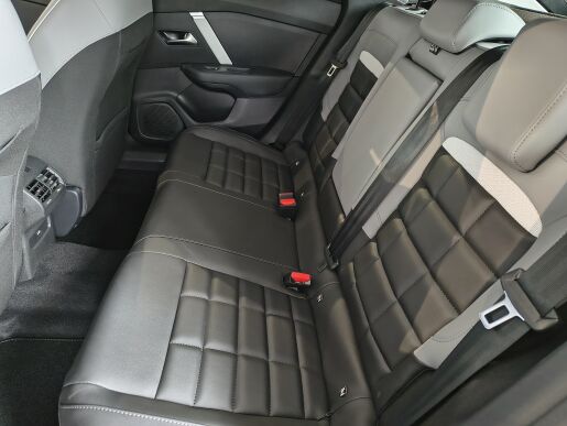Citroën C4 1317 MAX Hybrid 136 ë-DCS6