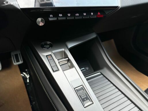 Peugeot 308 SW GT Hybrid 136 e-DCS6