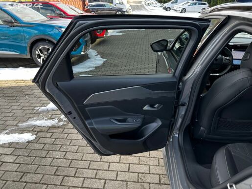 Peugeot 308 SW GT Hybrid 136 e-DCS6