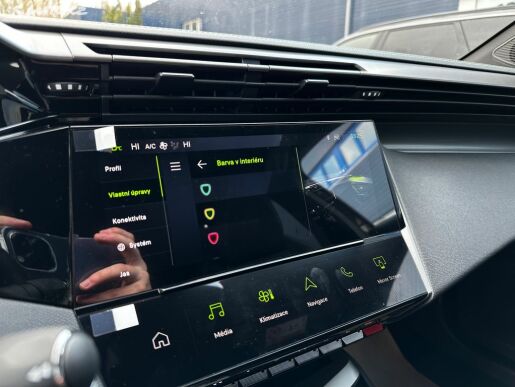 Peugeot 308 SW GT Hybrid 136 e-DCS6