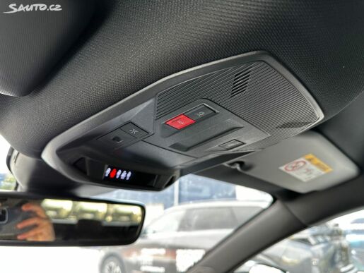 Peugeot 308 SW GT Hybrid 136 e-DCS6