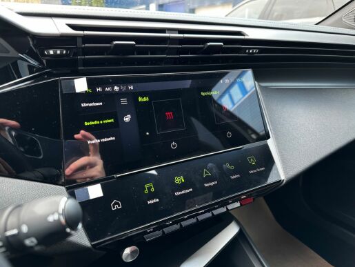 Peugeot 308 SW GT Hybrid 136 e-DCS6