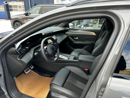 Peugeot 308 SW GT Hybrid 136 e-DCS6