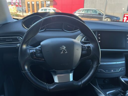 Peugeot 308 SW  1.5 BlueHDi  ALLURE