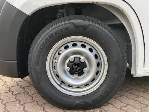 Peugeot Boxer Furgon 4350 L4H2 bHDI 140k MAN
