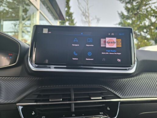 Peugeot 2008 ALLURE 1.2 PT 130K EAT8