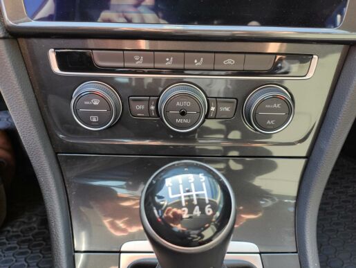 Volkswagen Golf COMFORTLINE 1.0 TSI 115k