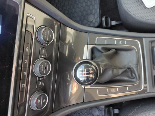 Volkswagen Golf COMFORTLINE 1.0 TSI 115k