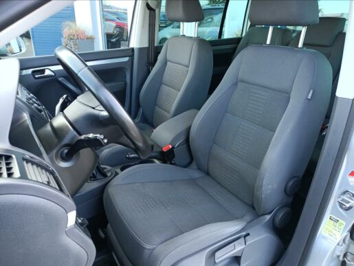 Volkswagen Touran 2,0 TDi 105k / MAN6