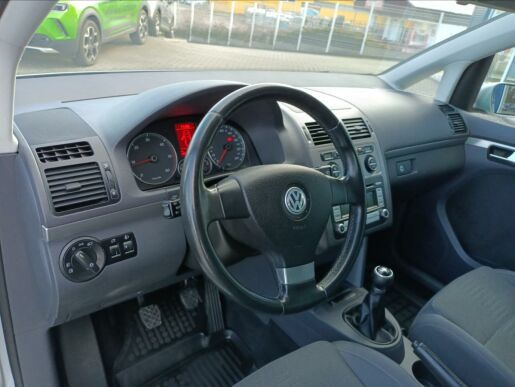 Volkswagen Touran 2,0 TDi 105k / MAN6