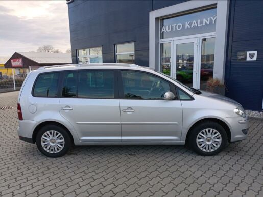 Volkswagen Touran 2,0 TDi 105k / MAN6