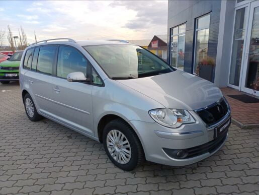 Volkswagen Touran 2,0 TDi 105k / MAN6
