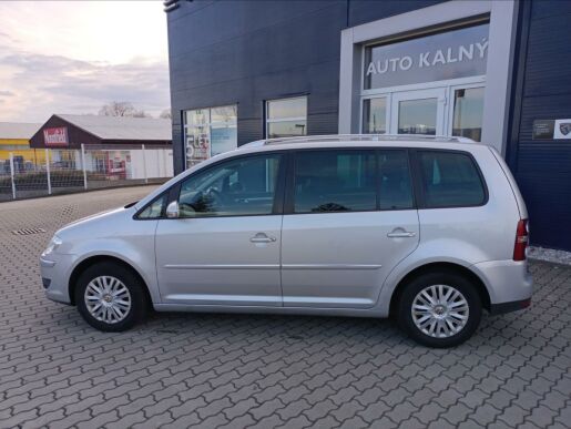 Volkswagen Touran 2,0 TDi 105k / MAN6