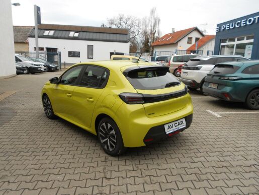 Peugeot 208 STYLE Elektromotor 100 kW / 13