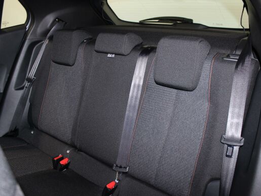 Peugeot 2008 STYLE PureTech 100 S&S MAN6