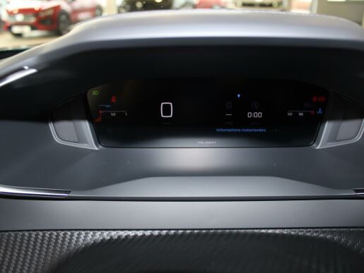 Peugeot 2008 ALLURE PureTech 100 S&S MAN6