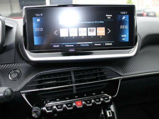 Peugeot 2008 ALLURE PACK 1.2PureTech, 130HP