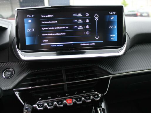 Peugeot 2008 ALLURE PACK 1.2PureTech, 130HP