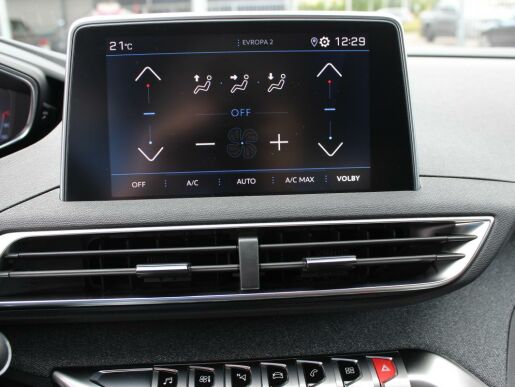 Peugeot 5008 1.5BlueHDi,130HP,Allure,7míst,