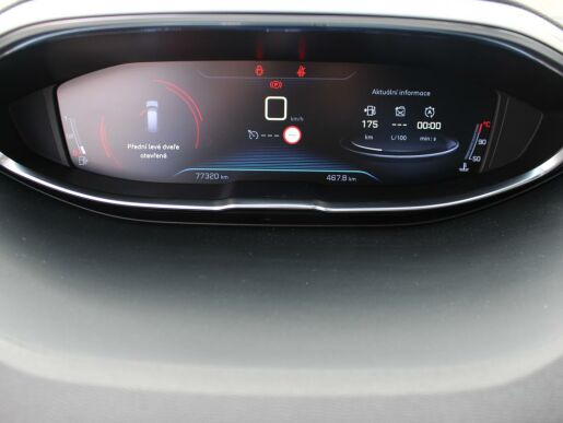 Peugeot 5008 1.5BlueHDi,130HP,Allure,7míst,