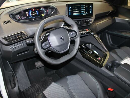 Peugeot 5008 ALLURE PACK BlueHDi 130 EAT8