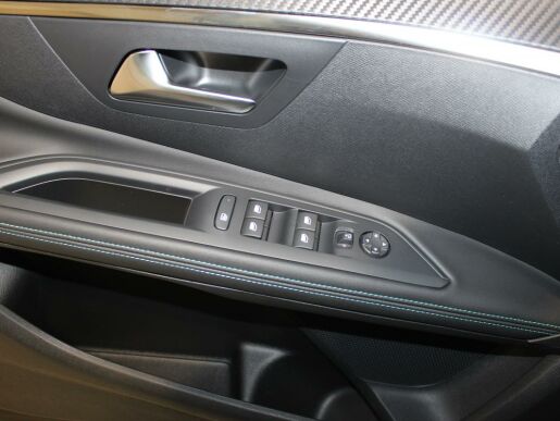 Peugeot 5008 ALLURE PACK BlueHDi 130 EAT8