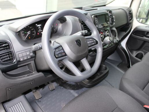 Peugeot Boxer Furgon 3500 L3H2 BlueHDi 140k