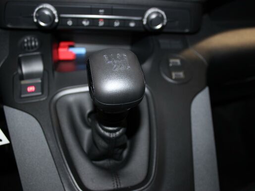 Peugeot Rifter ALLURE BlueHDi 100 S&S MAN6 N1