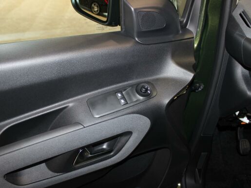 Peugeot Rifter ALLURE BlueHDi 100 S&S MAN6 N1