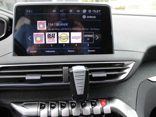 Peugeot 3008 1.5HDi,130HP,Allure,ČR,navi,