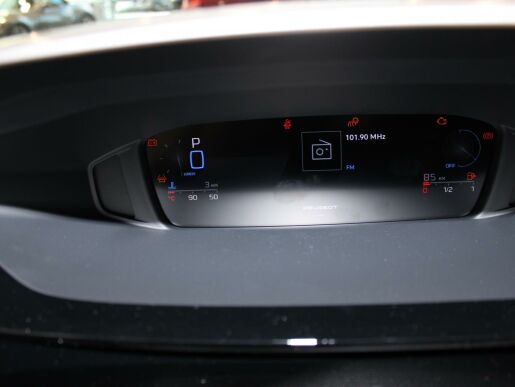 Peugeot 308 SW ALLURE Hybrid 136 e-DCS6