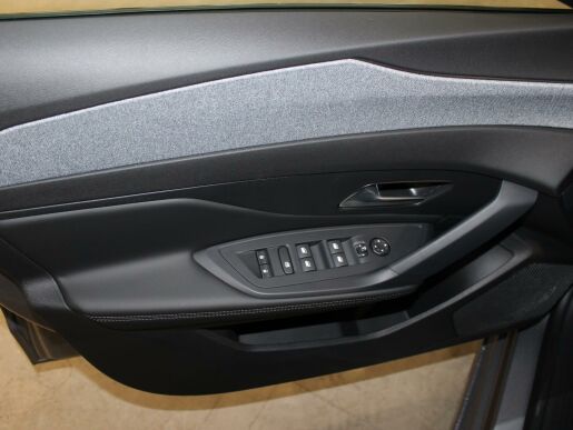Peugeot 308 SW ALLURE Hybrid 136 e-DCS6