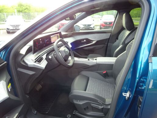 Peugeot 3008 ALLURE Hybrid 136k e-DCS6